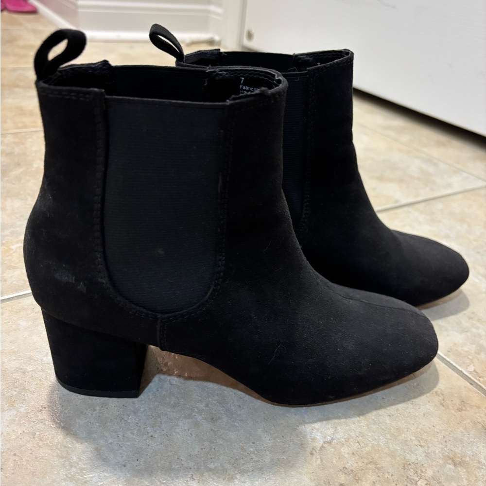 Suede Ankle booties